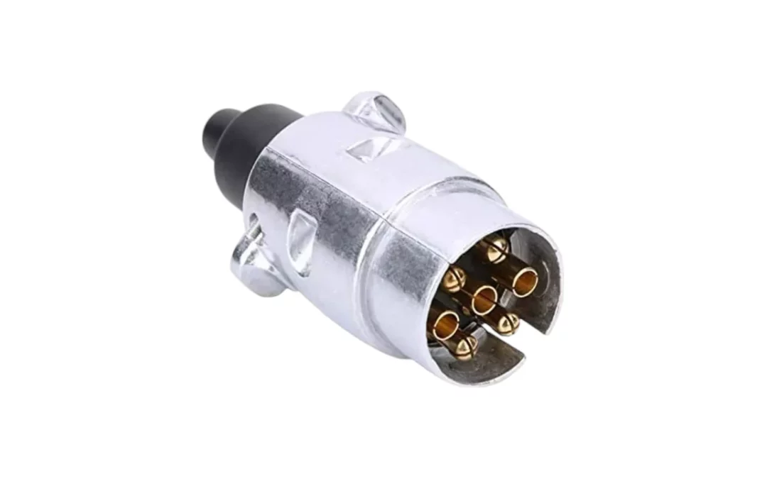 7 Pin Male Plug