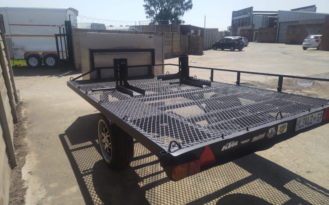 MULTI-PURPOSE TRAILER